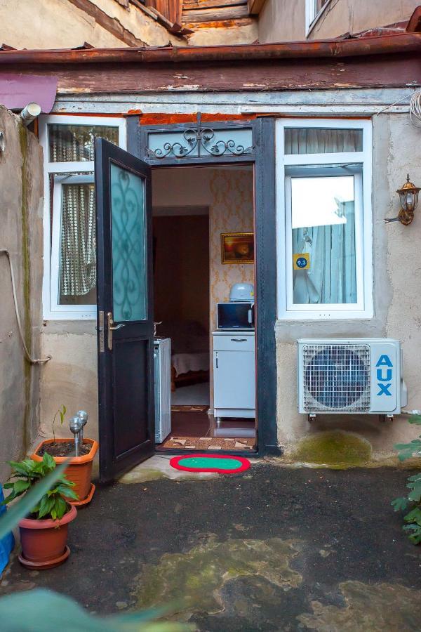 Guest House Happy Holidays Tbilisi Exterior photo